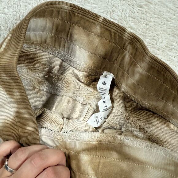 Lululemon Down Warm Jogger Athletic Pants Earth Dye Sand - Picture 5 of 8